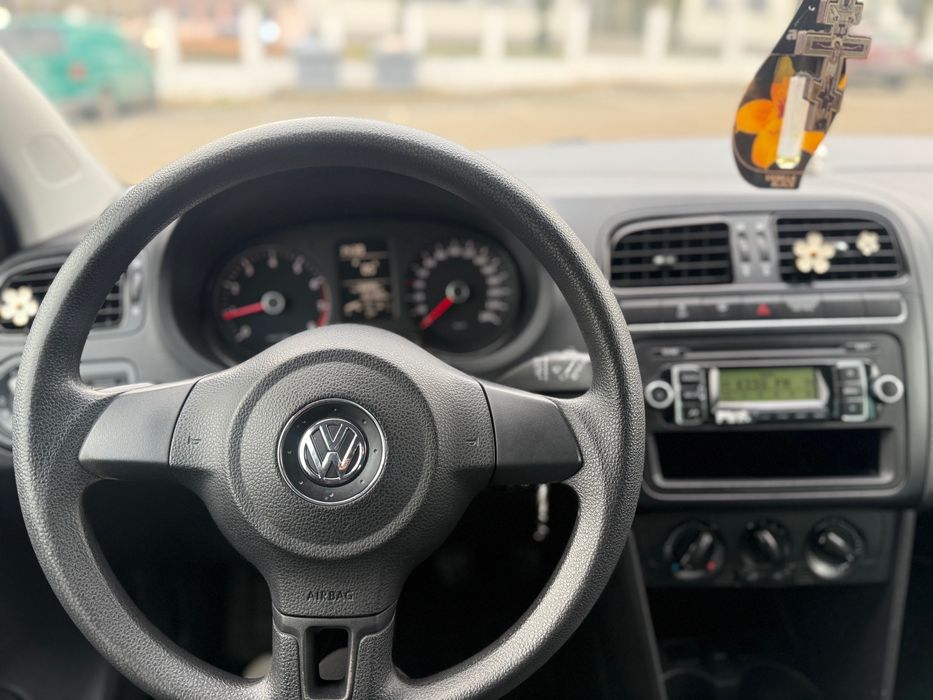 De vânzare: VW Polo 1.2 Benzină – 2010 – Roșu