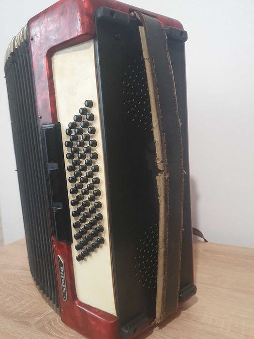 Vand Acordeon Weltmeister Stella.