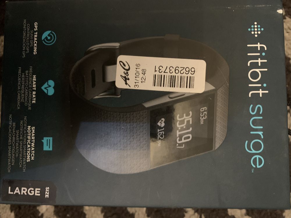 Ceas fitness fitbit