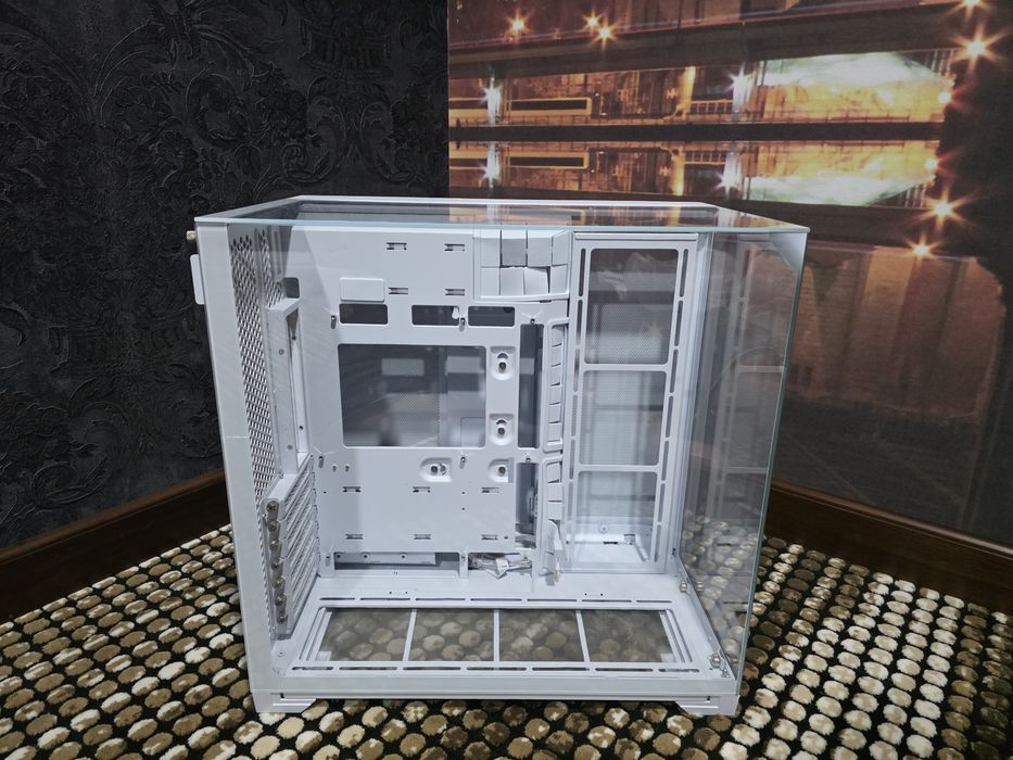 Lian li o11 vision compact white