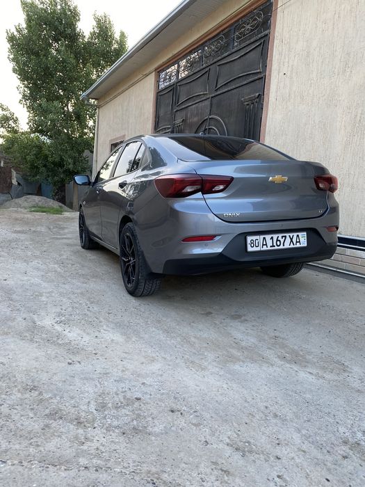 Onix pozitsiya 2 sotiladi