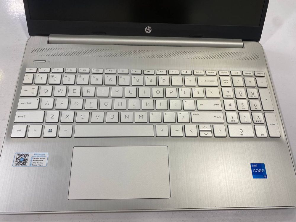 Yangi Hp core i5-1235U 8/512 ssd dasturlash IT photoshop ishlariga mos