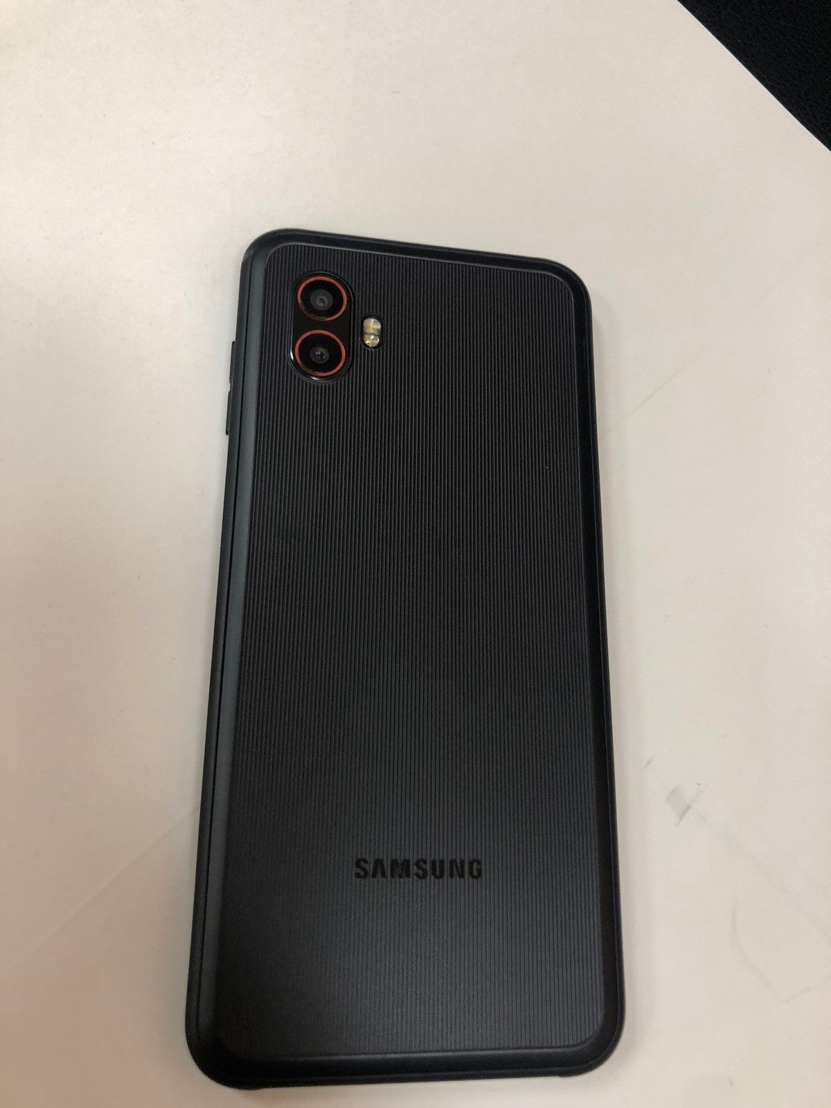 Samsung galaxy x cover 6 pro