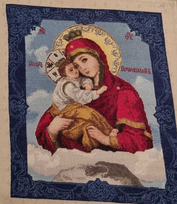 Гоблени различни