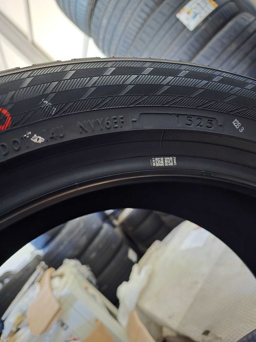 Anvelope iarna noi Yokohama M+S  Winter  BluEarth 235 50 R19