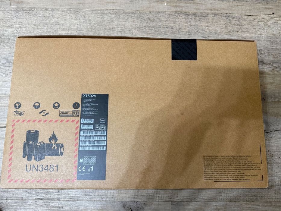 Vand Laptop Asus VivoBook A1502VA i5-13420h Sigilat