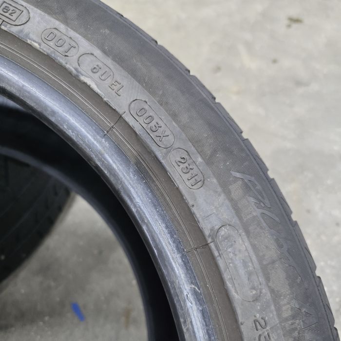 2x 235/45/18 M+S MICHELLIN Stare excelentă