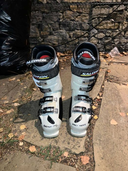 Ски обувки използвани