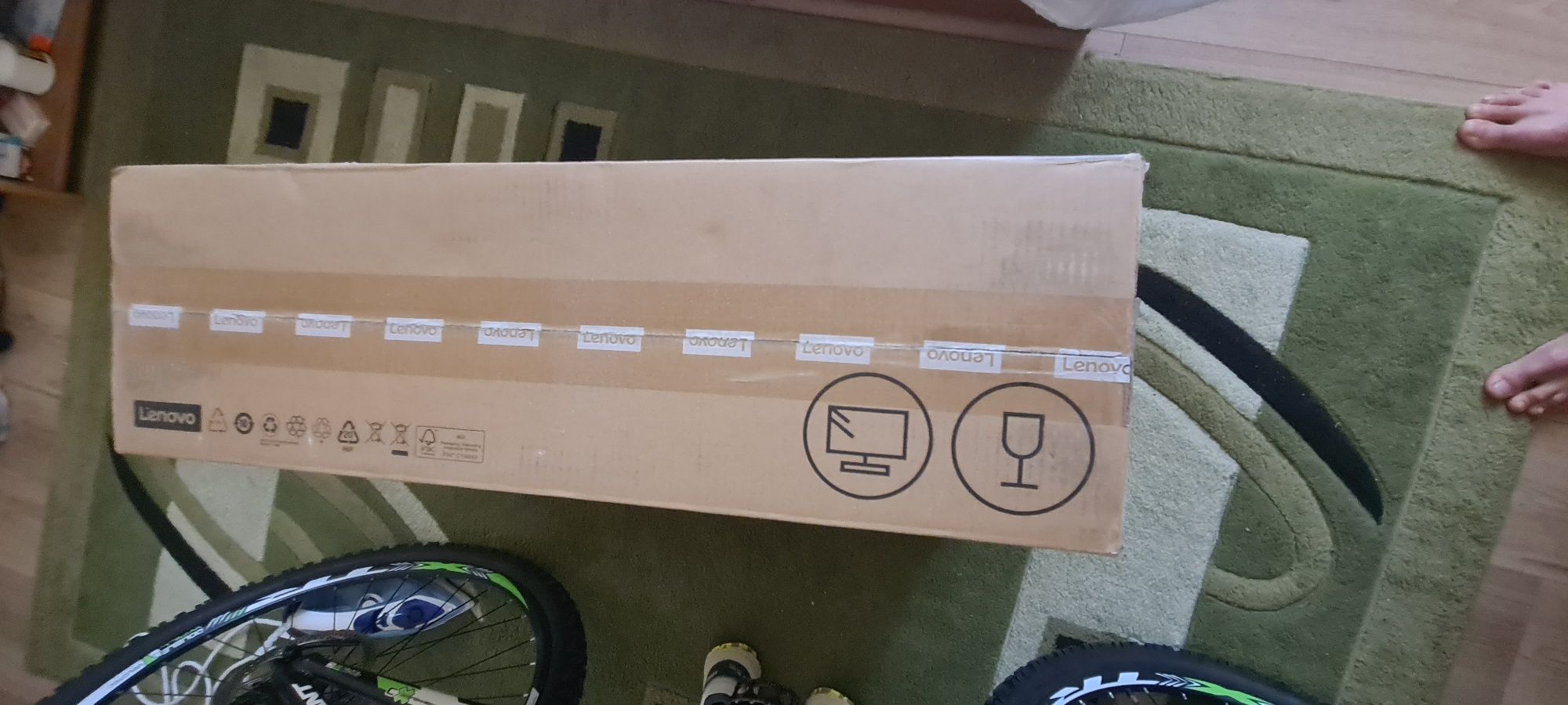 Lenovo ideacentre AIO 5 27IAH7