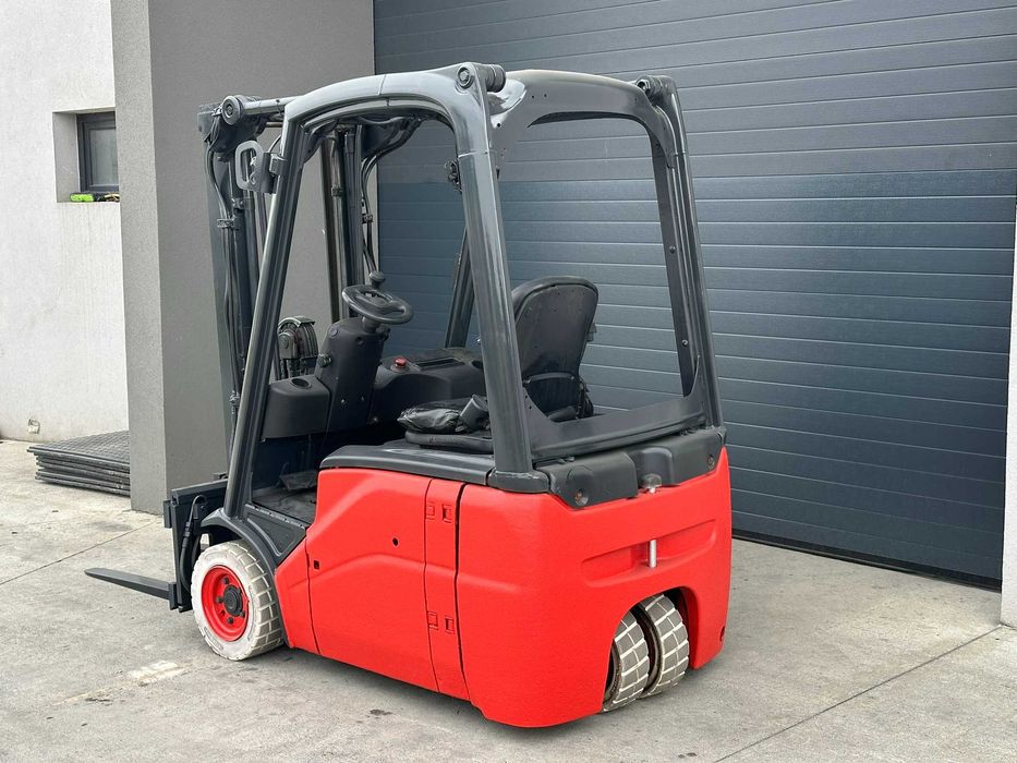 Stivuitor electric Linde E14