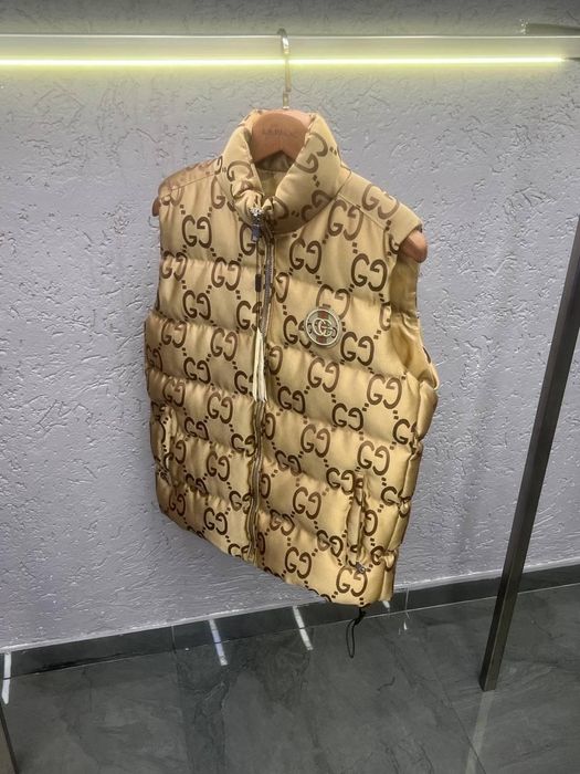 Мъжки елек различни размери