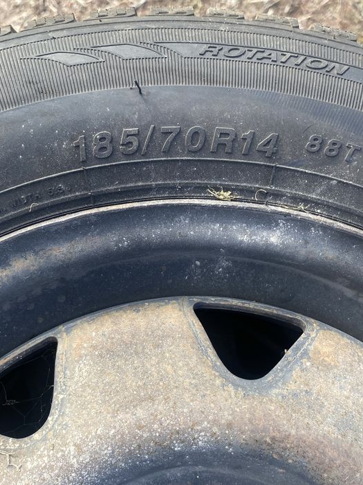 Зимние шины r14 на дисках 185/70R14