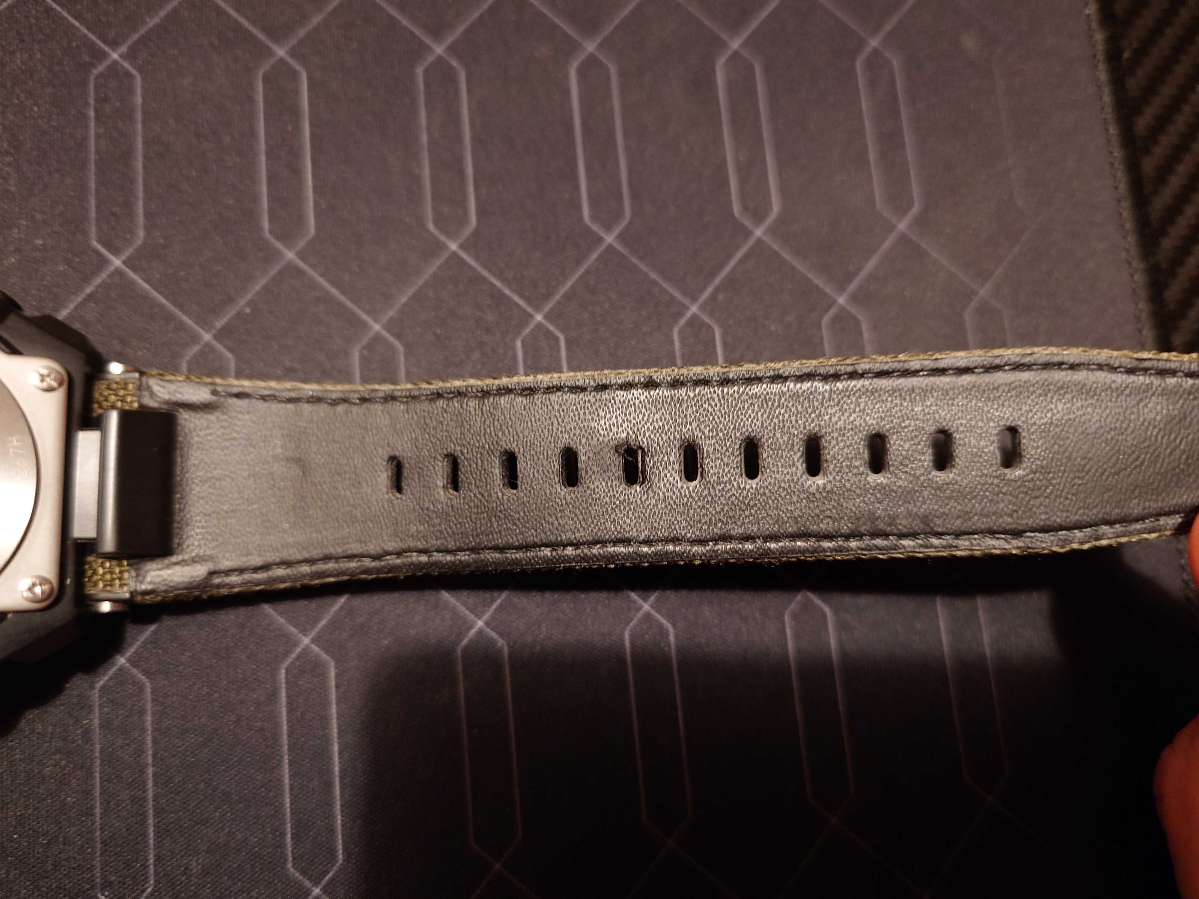 Casio G-Shock GST-W130BC