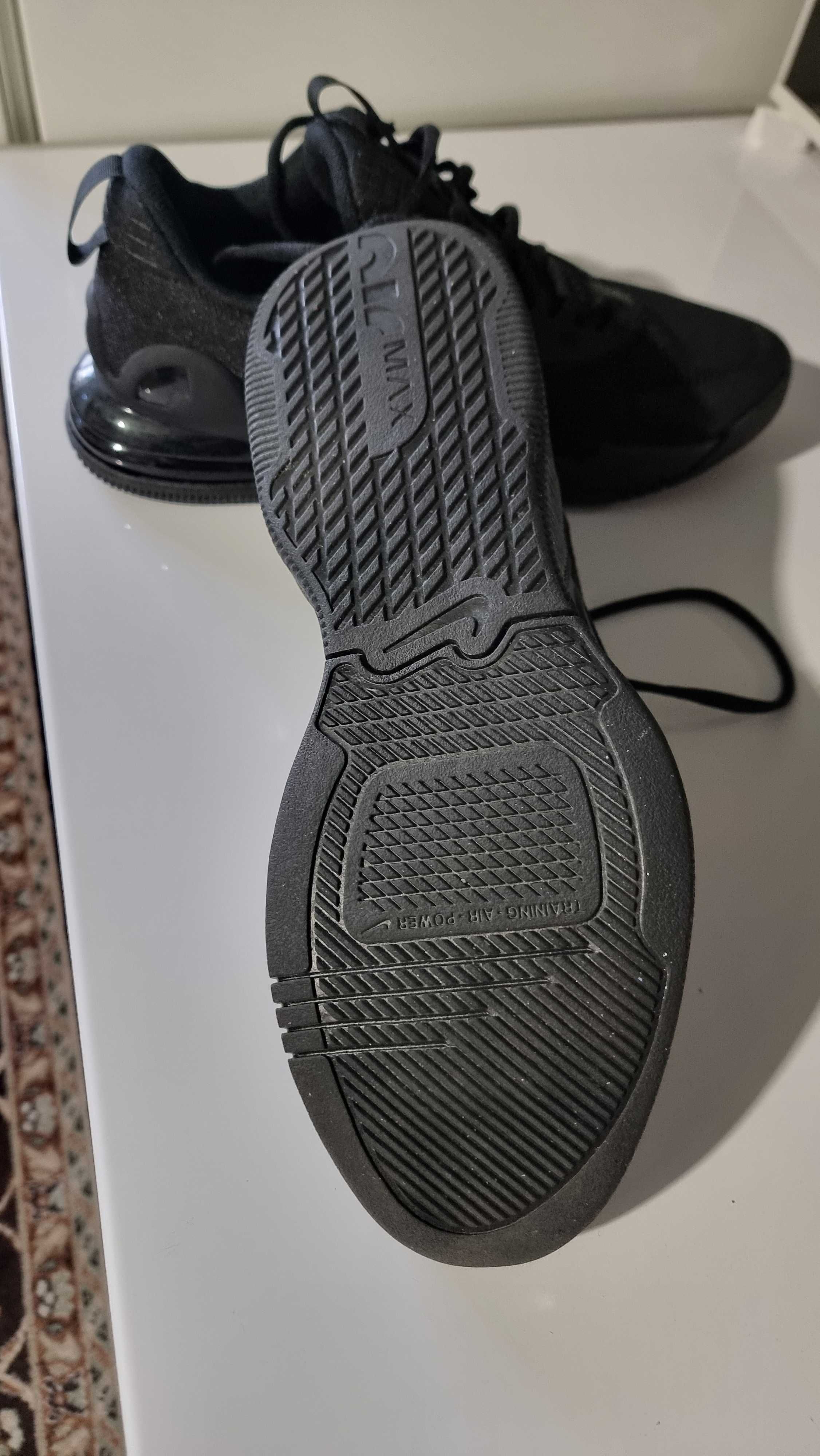 Продавам маратонки NIKE AIR MAX, номер 44
