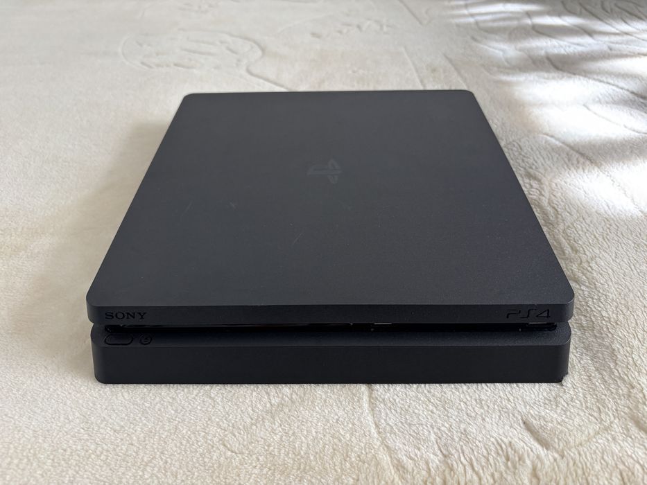 Consola Playstation 4 Slim 500 GB