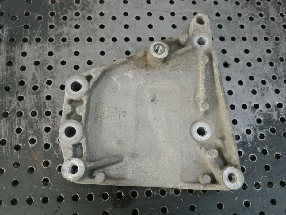 suport compresor clima ac b13dte 1.3cdti opel corsa e 55567925