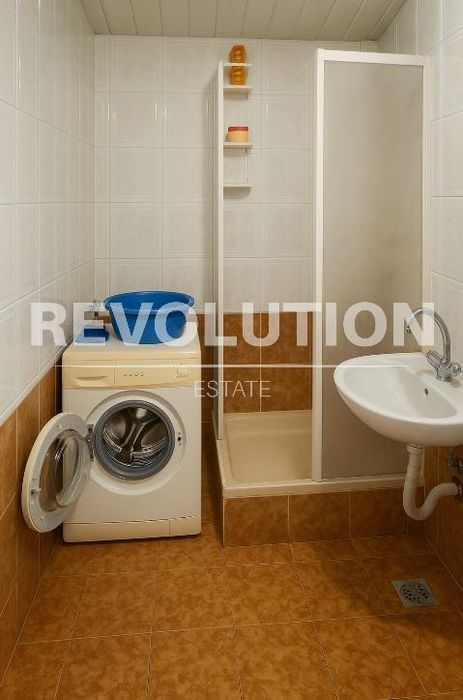 Дава се под наем Двустаен апартамент в Варна, Лятно кино Тракия - 55 кв.м за 450 € - Снимка #3