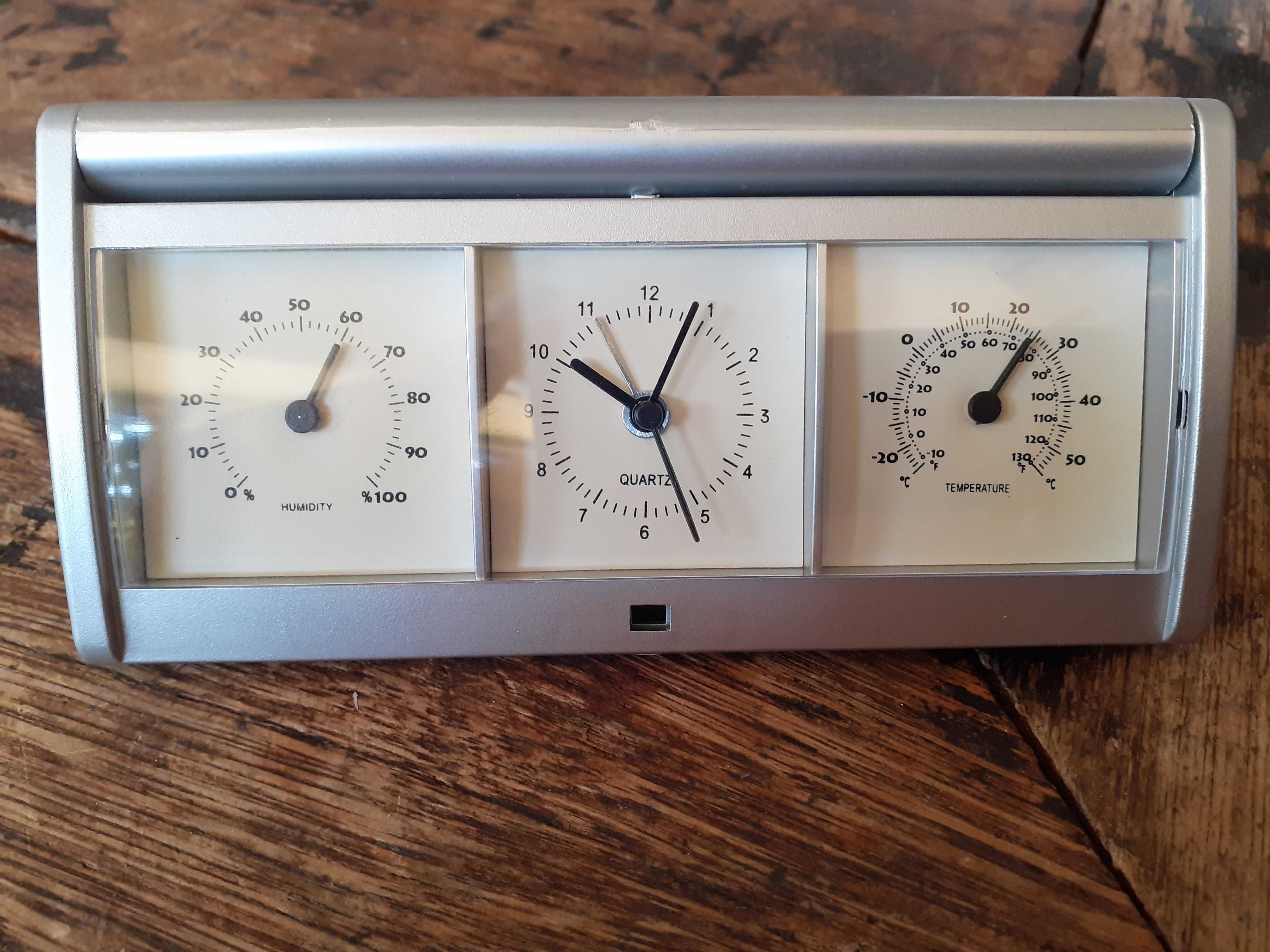 часовник, термометър, хидрометър за бюро
