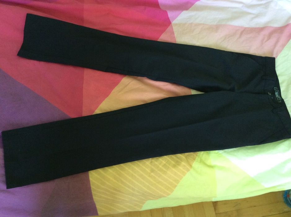 Pantaloni adolescenti