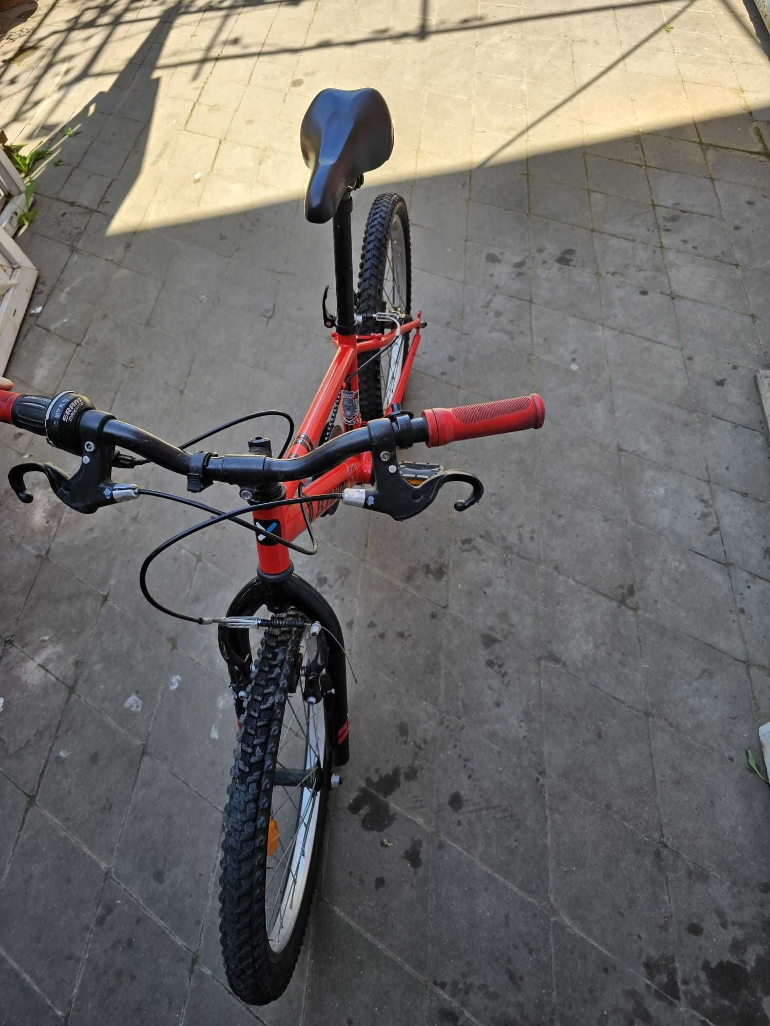 Bicicleta pentru copii- BTWIN 20