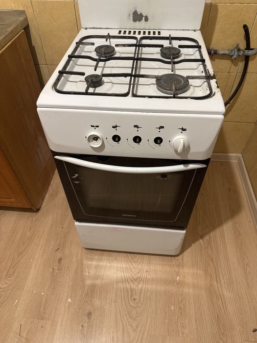 Газ плита Норд в хорошем состояний