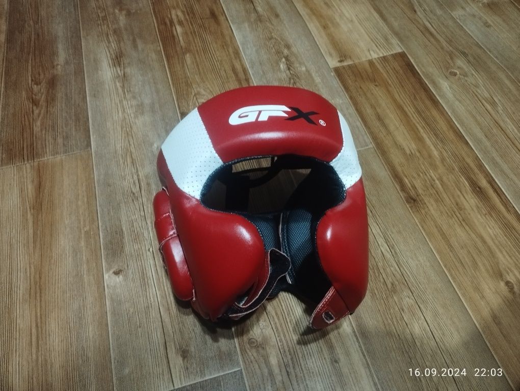 Шлем GFX R, Кожа чистая