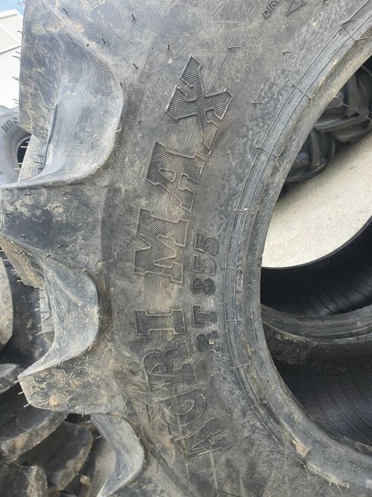 340/85R24 cauciucuri noi de la BKT radiale pentru tractoare grele WYX5