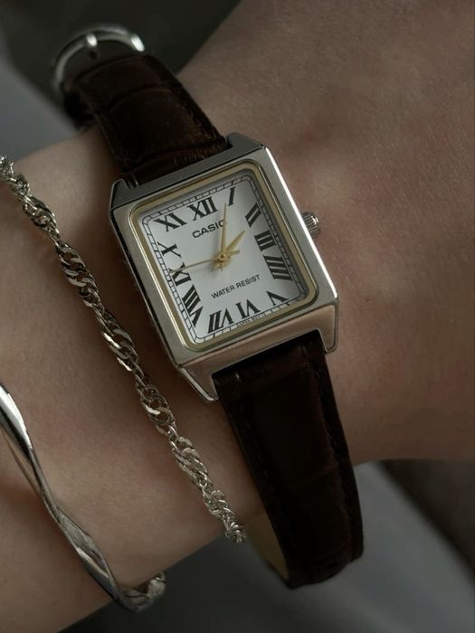 Наручные часы casio