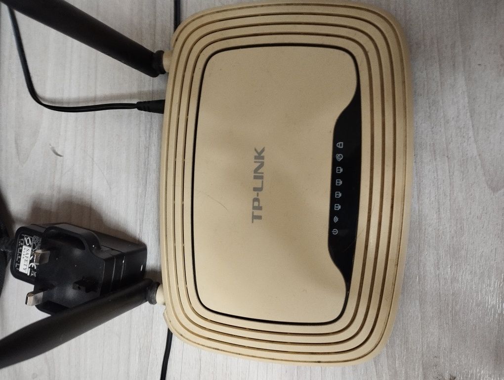 Wifi роутер TP Link рабочий продажа.