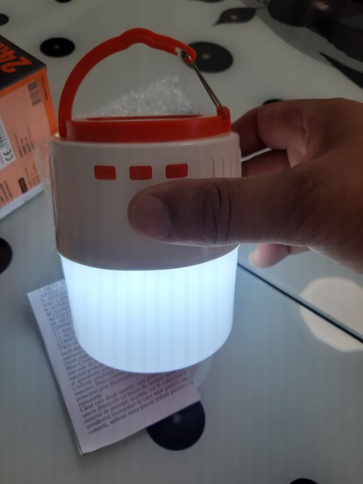 Batetie cu încărcarea SOLARĂ