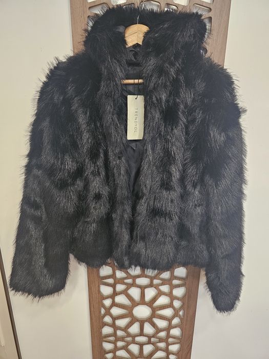 Дамско зимно яке