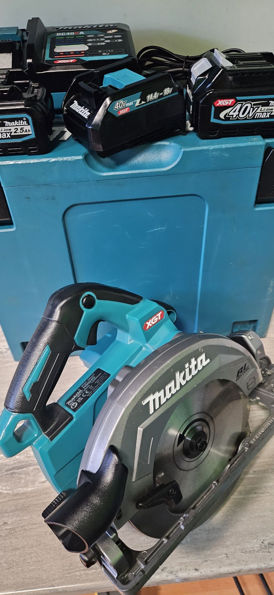 Makita Циркуляр Линеен Потапящ HS004G 40V.