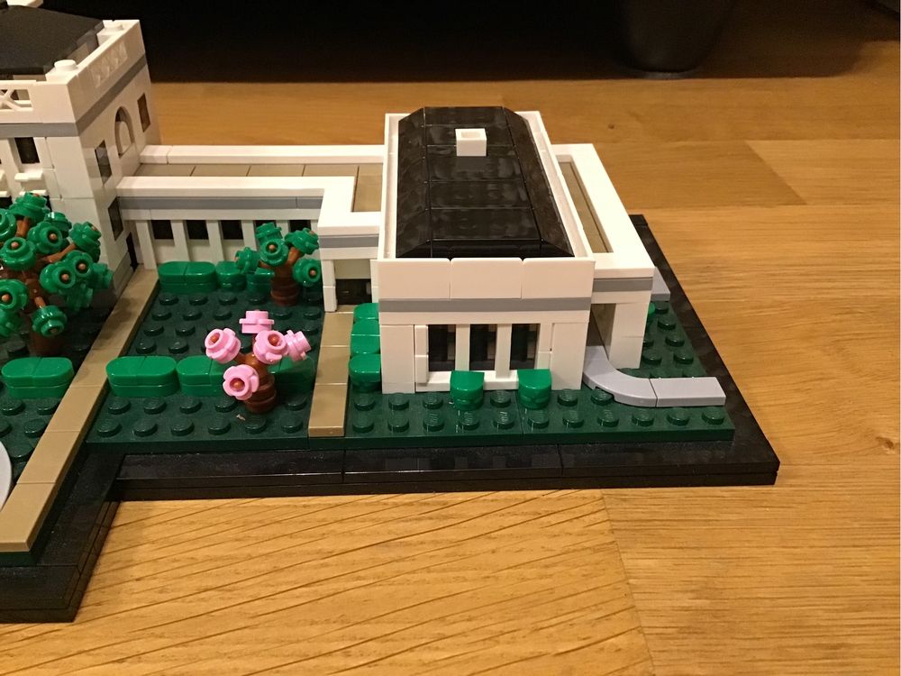 Lego Arhitec White House