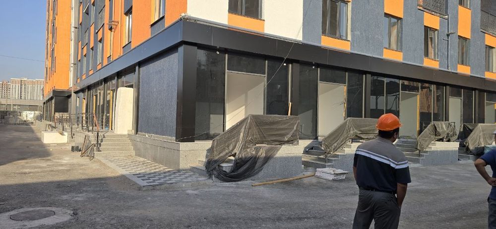 Магазин сотилади. 16.2 квадрат