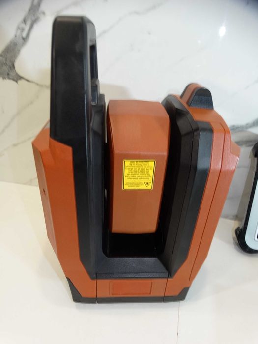 Hilti PLT 300 + Таблет + софтуер - Роботизирана тотална станция