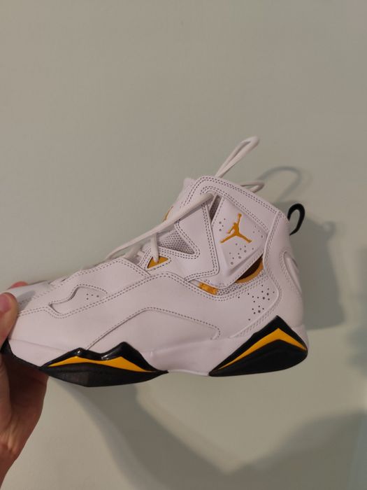Обувки на найк Air Jordan