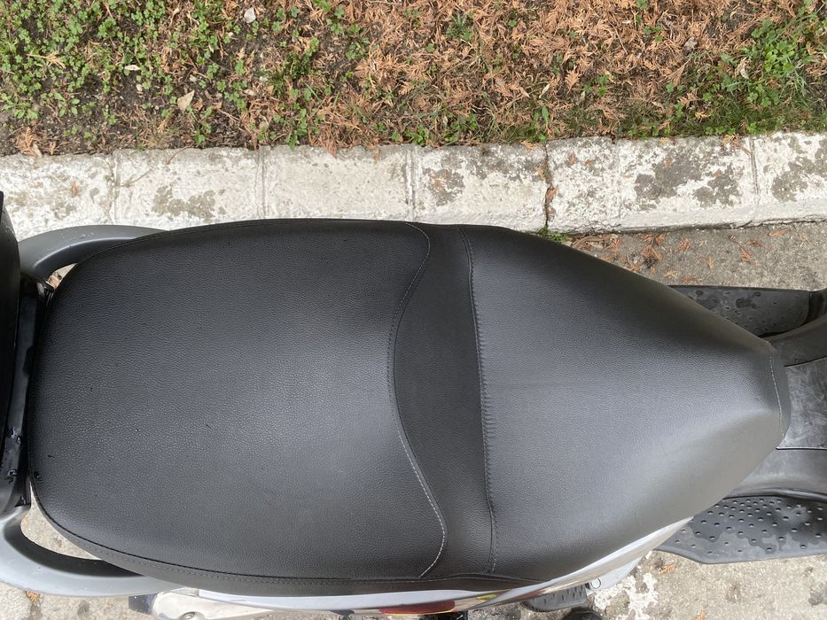 Vand scuter Aprilia Scarabeo 250