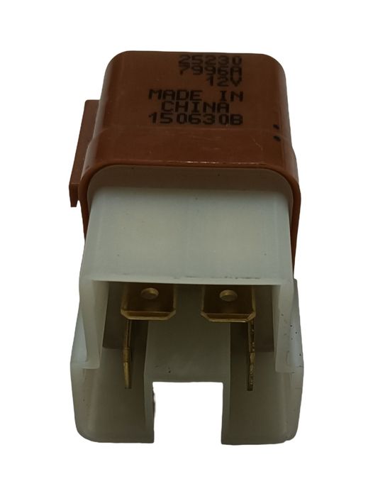 Alte relee NISSAN NOTE E12 2012 - > 252307996a