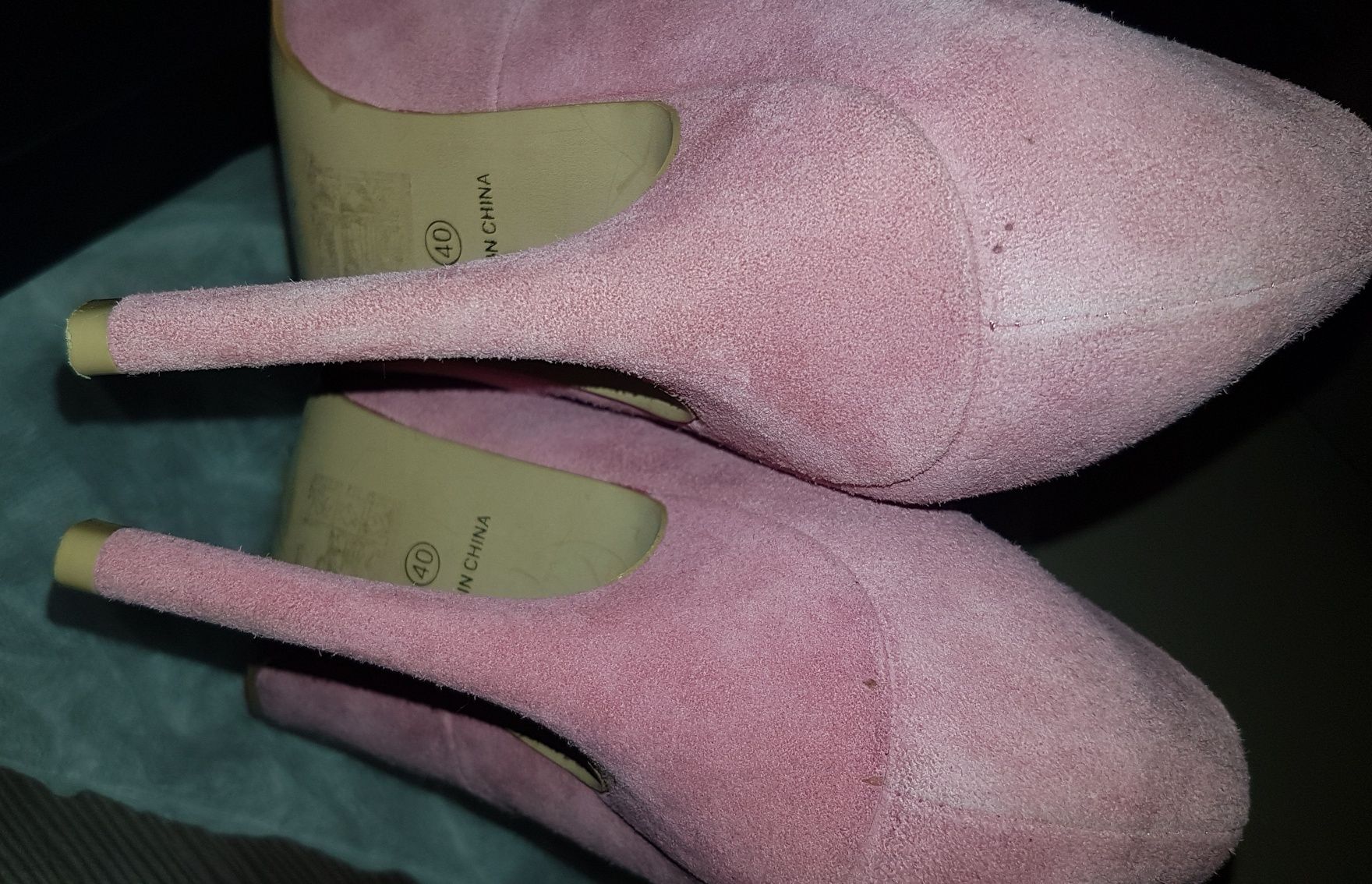 Pantofi piele intoarsa,roz prafuit nr.40