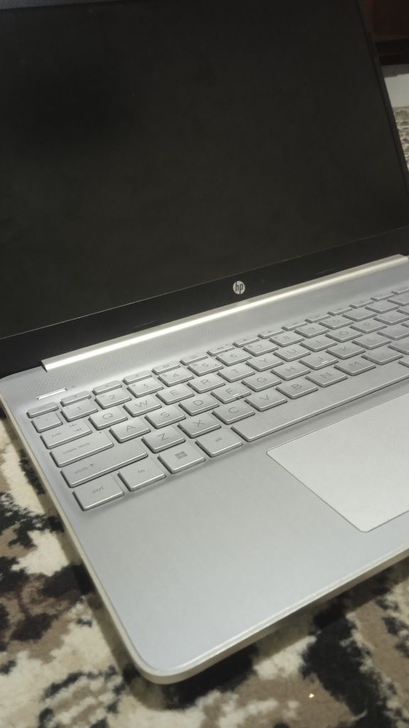 HP 512/8holati ideal 5 oy bõlgan olinganiga lek ishlatilmagan