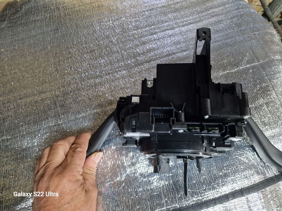 Ръчки за мигачи и чистачки за пасат  б 7 2013 год.