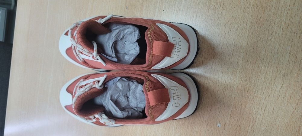 Adidasi  Helly Hansen