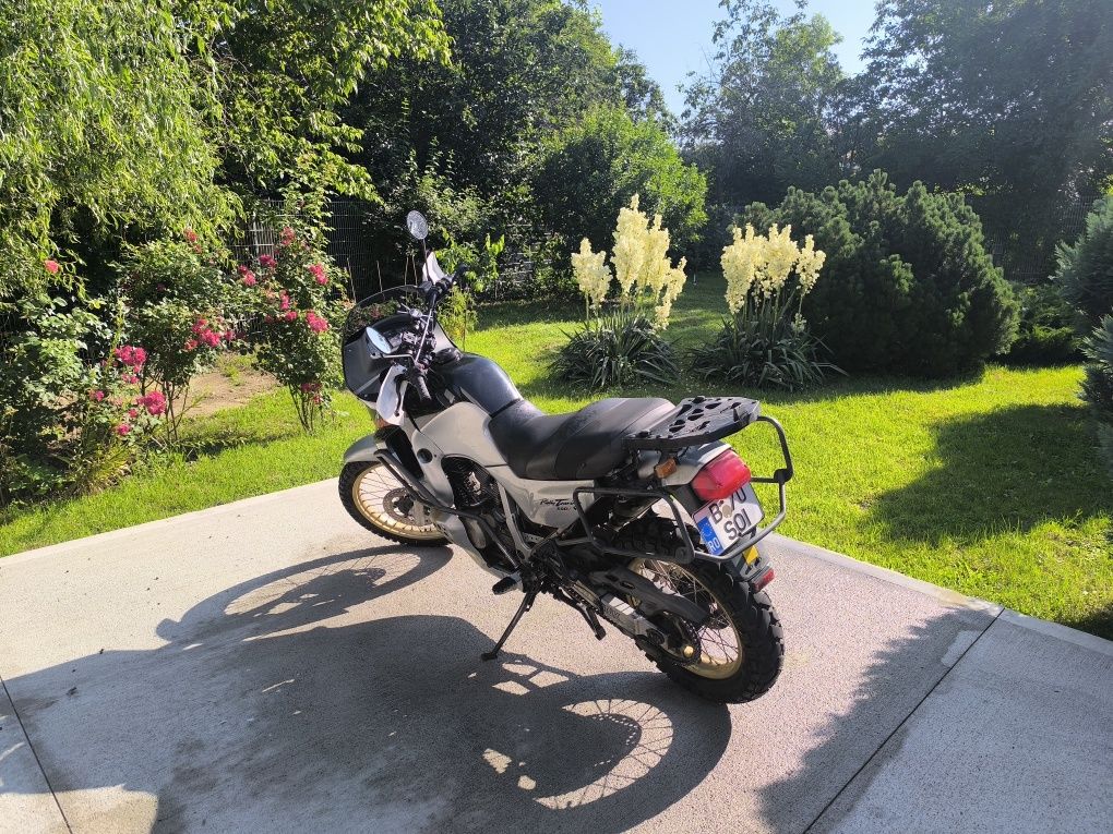 Honda Transalp 600
