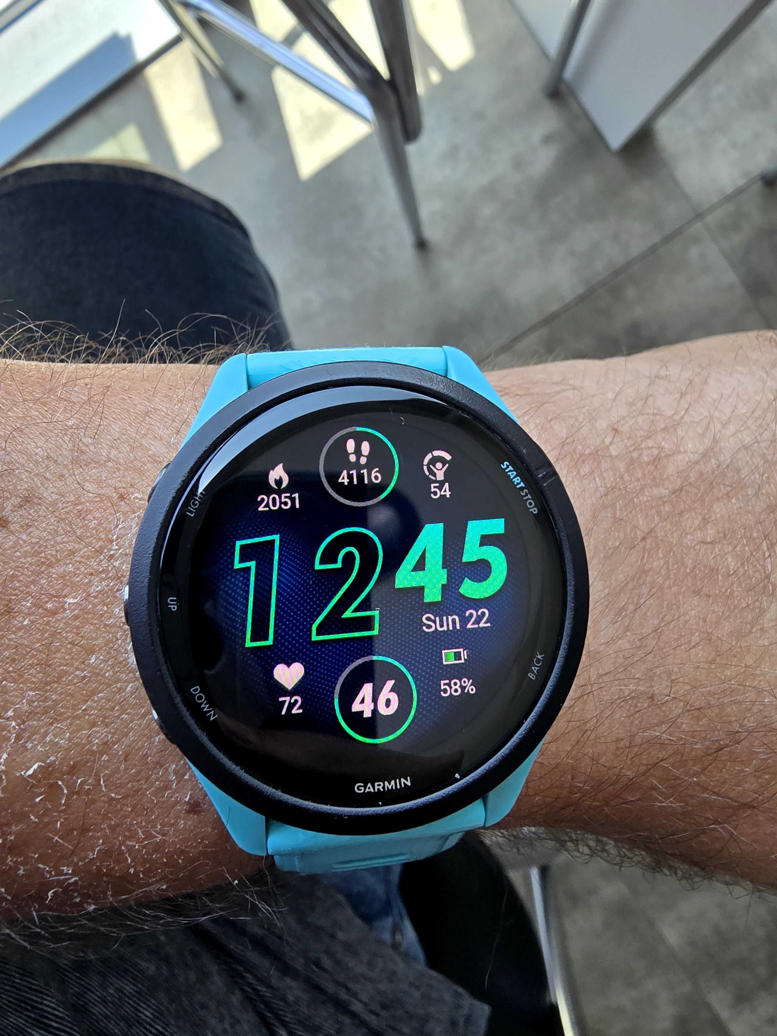 Garmin Forerunner 265 Aqua Black, 32.5mm (1.3")