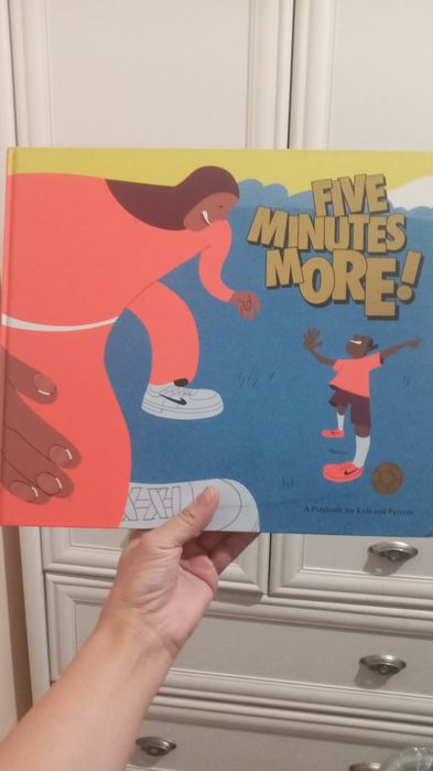 Книга новая на английском и арабском