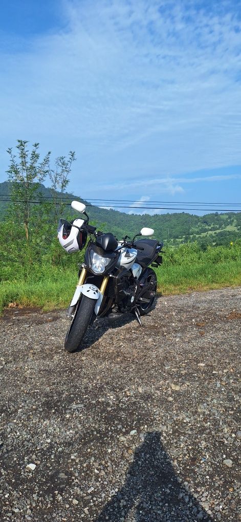 Honda hornet 600