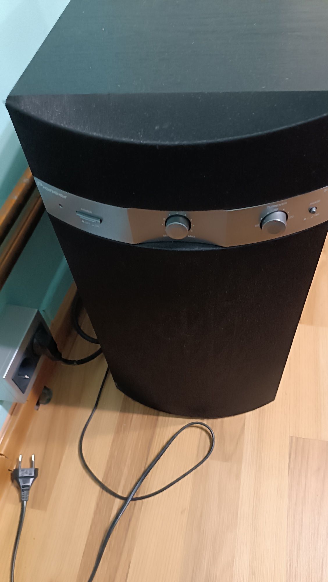Boxe perete si subwoofer pioneer