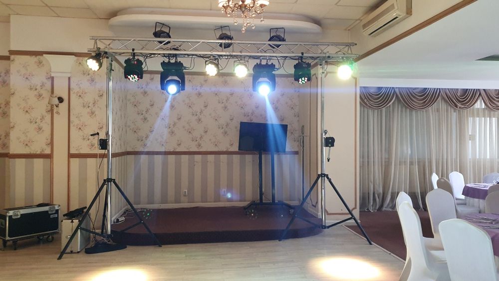 Schela lumini -de la  150 €