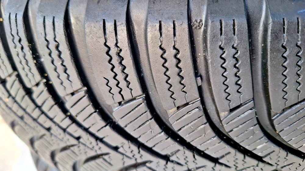 Roti complete iarna R15 (jante/cauciucuri)