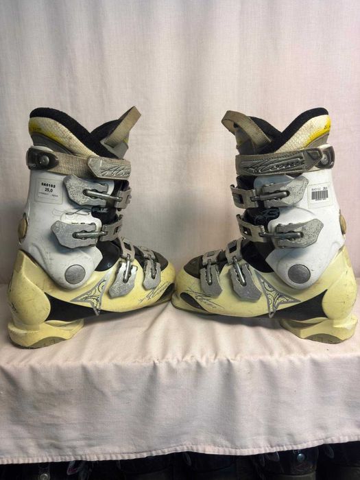 Clapari ski schi Atomic B Plus marime 39 mondo 25 294mm